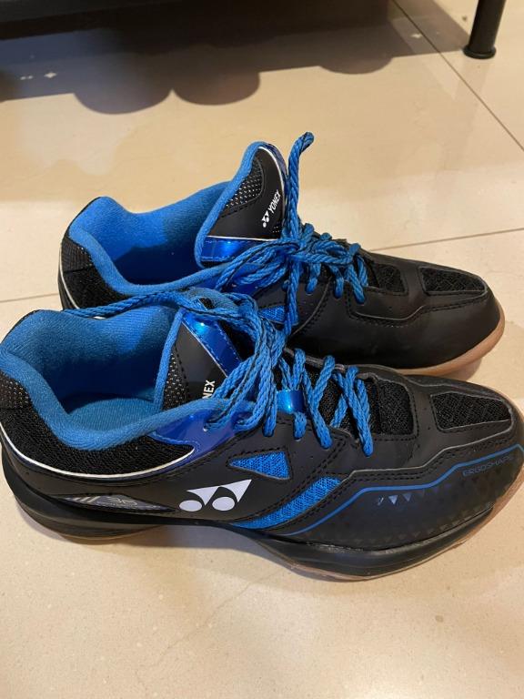 Almost brand new Yonex badminton shoes for sale Sports Equipment