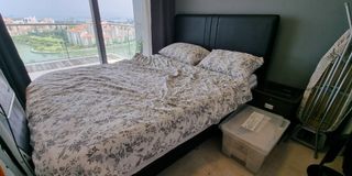 (Category: ) located in . Submitted by smartbuyermovingout (Listing ID 1144501932, Image 1). Description: .