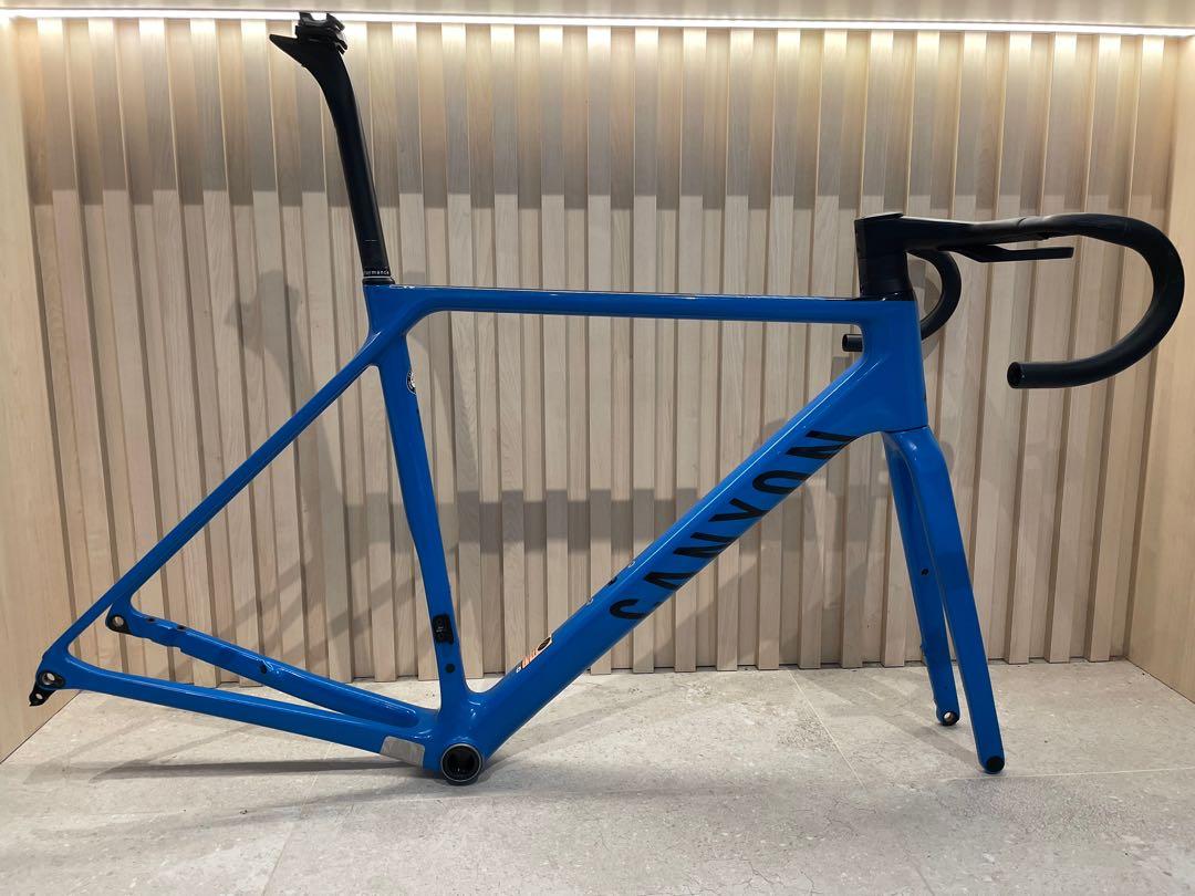 Canyon Ultimate CF SLX 9 disc frameset Sports Equipment Bicycles
