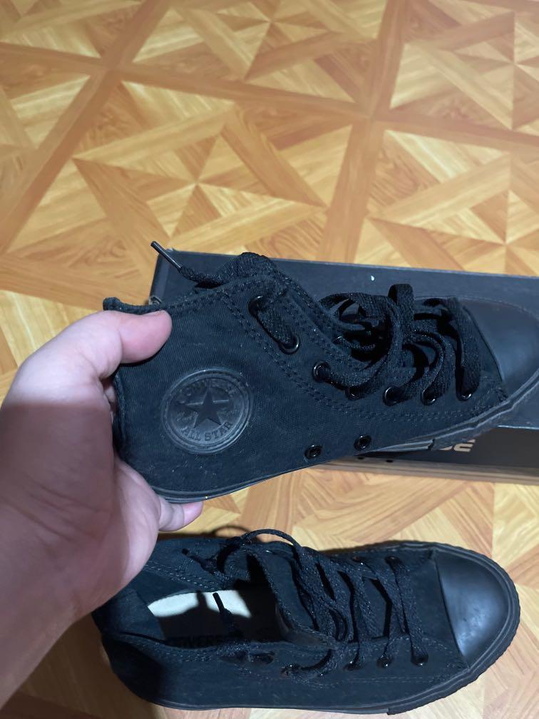 Converse size 2.5 top