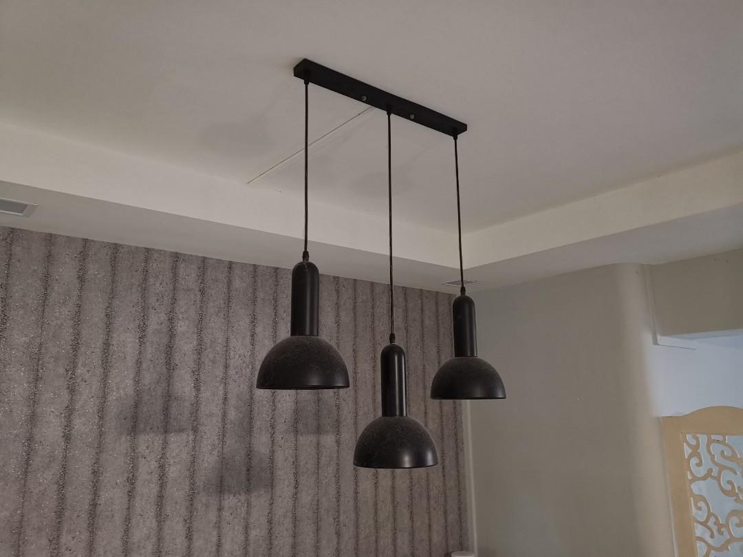 Dinning light (Category: Lighting) located in Singapore. Submitted by goldeneagle.1abd37 (Listing ID 1144503721, Image 1). Description: Nice and easy maintenance dinning area lights for sale.... Keen pm....