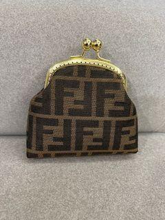 F logo mini pouch