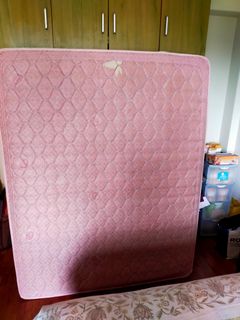 (Category: ) located in . Submitted by drbombay88 (Listing ID 1144485415, Image 1). Description: .