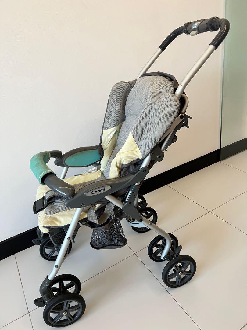 FREE stroller, Babies & Kids, Going Out, Strollers on Carousell