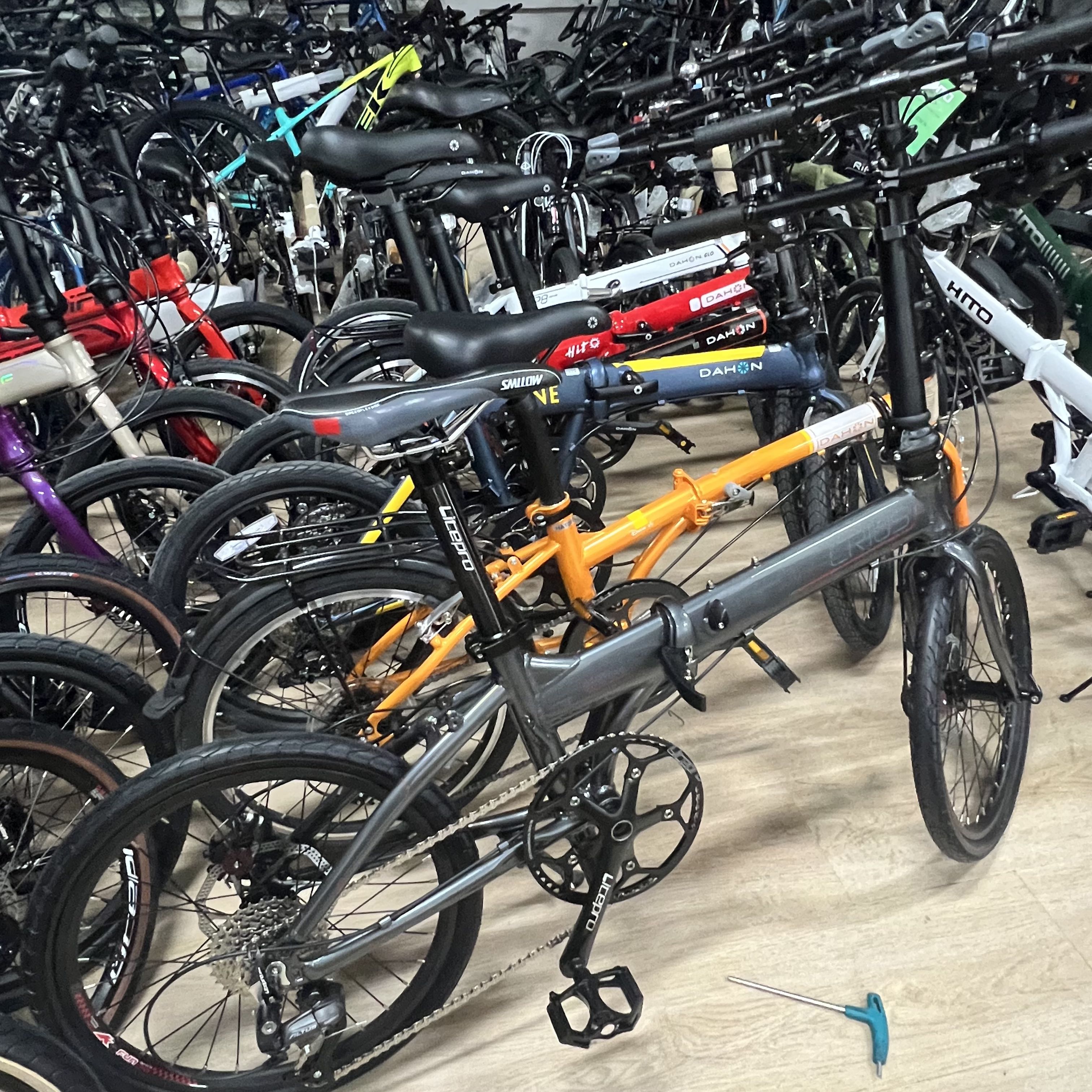 Dahon bike shop near me sales