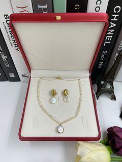 Genuine pearls set jewelry