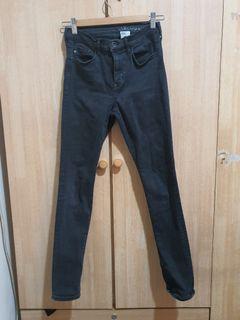 H&M black skinny jeans