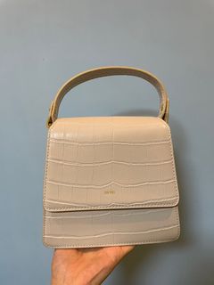 （分類：）位於 。 由 koalalala321 提交（商品編號 1144554184，圖片 1）。簡介： 。