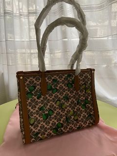 （分類：）位於 。 由 brsoo 提交（商品編號 1144501790，圖片 1）。簡介： 。