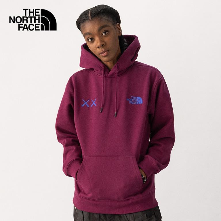 Kaws x The North Face purple hoodie size S, 名牌, 服裝- Carousell