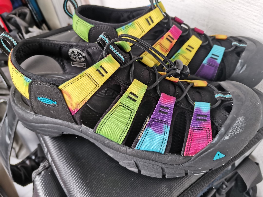 Keens Sandal, Sports Equipment, Hiking & Camping on Carousell
