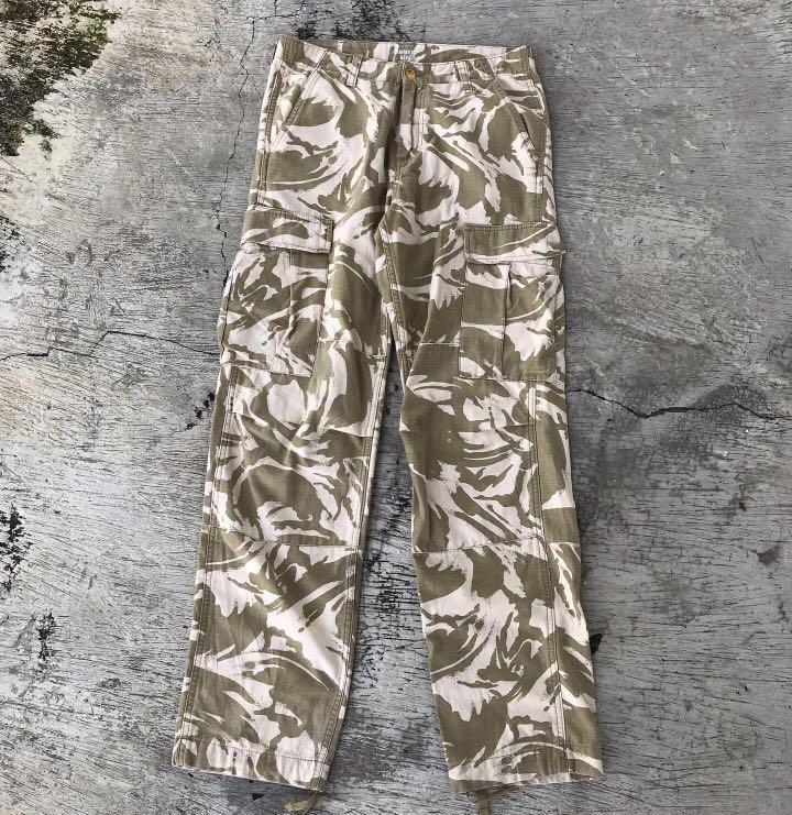 Longpants cargo carhartt camo, Fesyen 