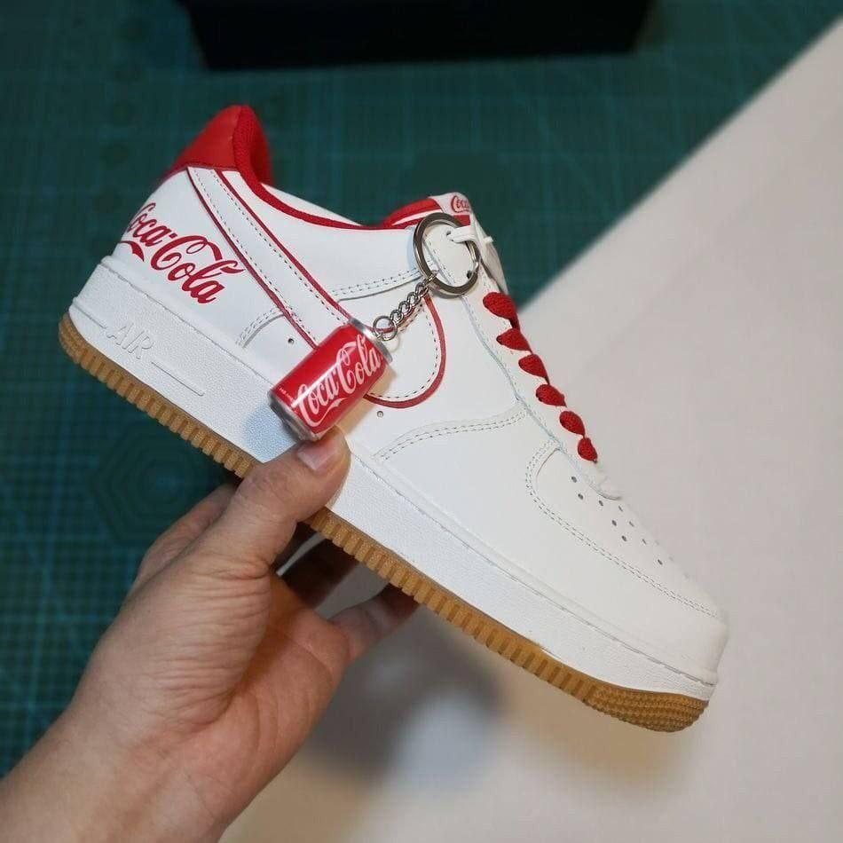 Nike x coca cola shop
