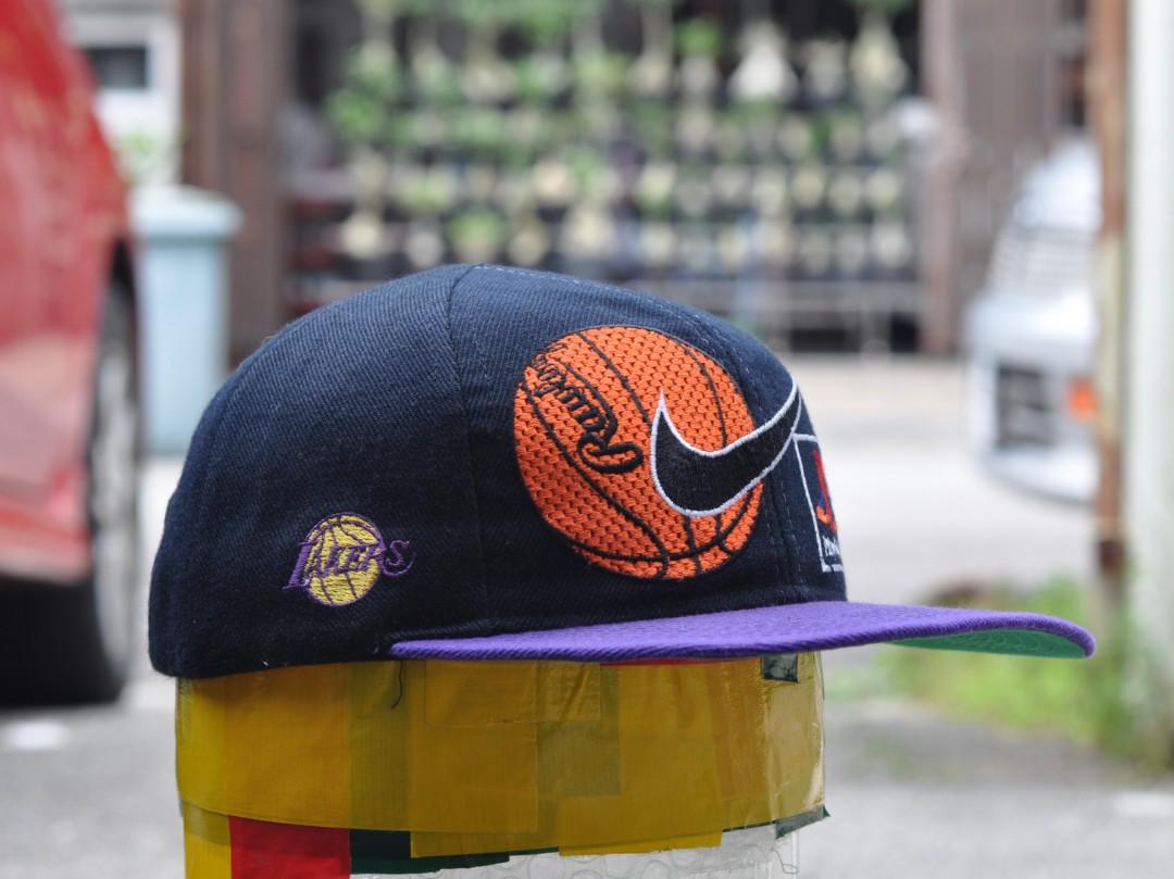 Lakers shop nike cap