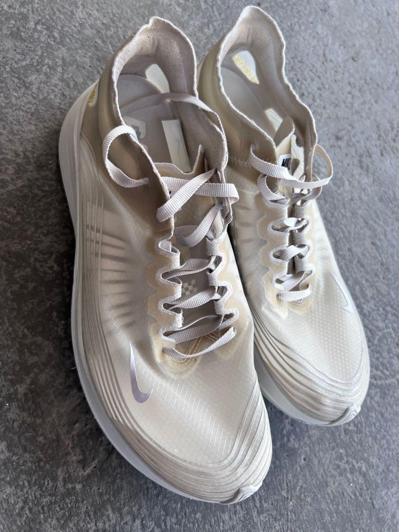 Zoom fly sp light bone hot sale on feet
