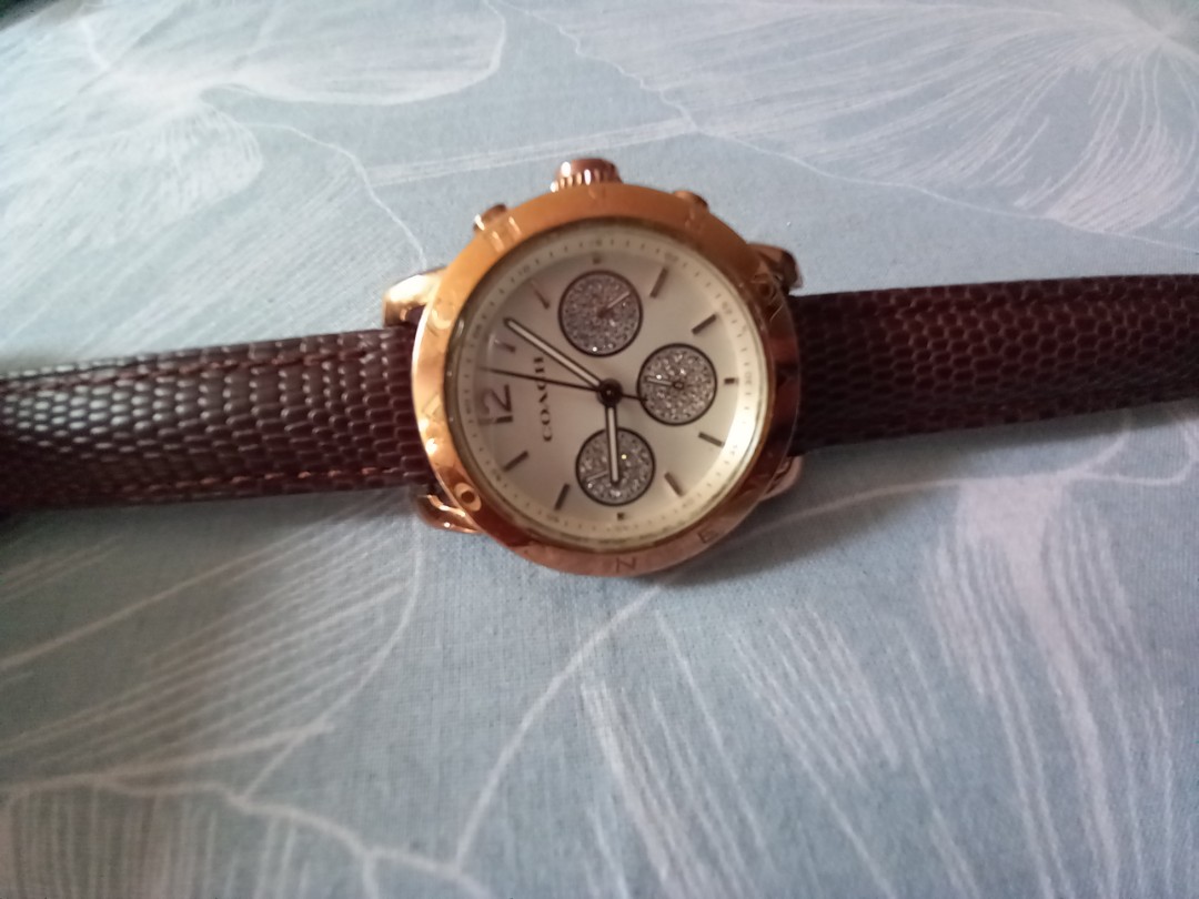 Orig Coach chronograph rosegold ladies watch, Luxury, Watches on Carousell