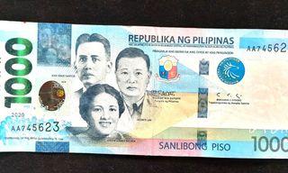 Philippines 1000 bill Double "AA" with unique serial numbers called poker straight