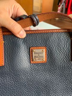 (Category: ) located in . Submitted by tee.bags (Listing ID 1144455755, Image 1). Description: .