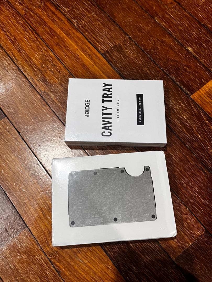 Ridge titanium wallet stonewashed with cavity tray, Men's Fashion