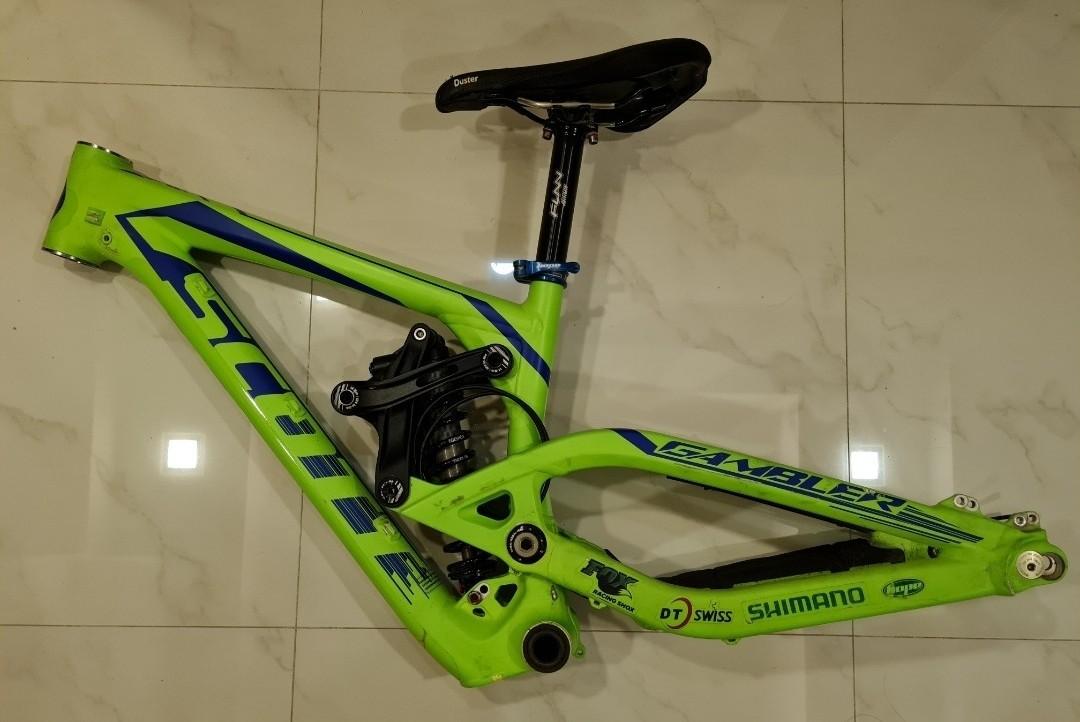 Scott Gambler DH 10 Sports Equipment Bicycles Parts Bicycles on Carousell