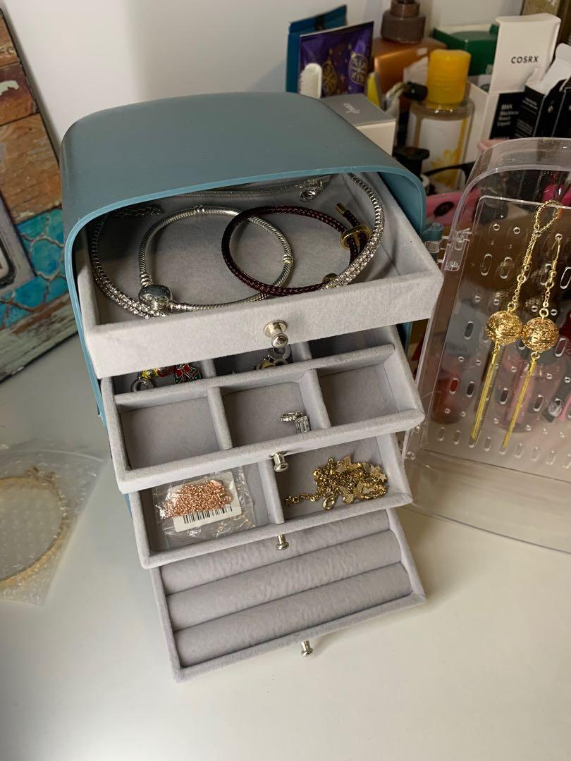 SHEIN Jewelry Organizer Holder Mini Fridge, Women's Fashion, Jewelry & Organisers, Accessory