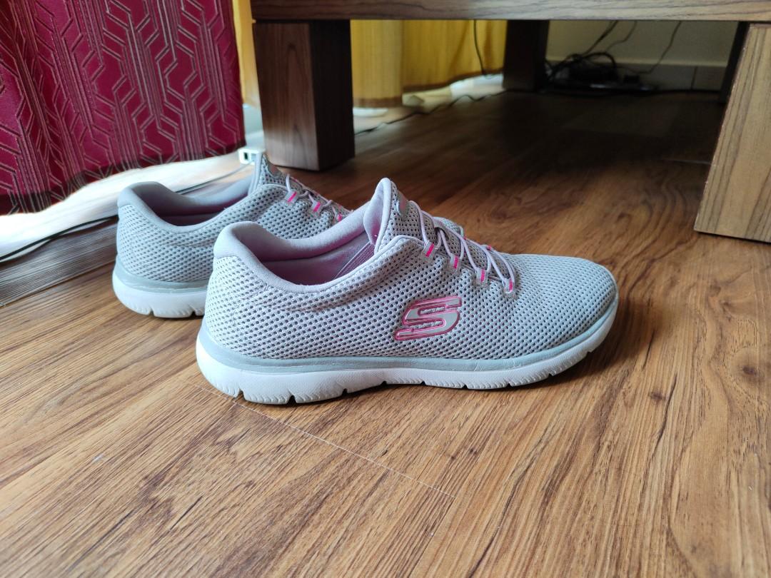 Sketchers gray pink shoes stretch fake straps sneckars comfortable