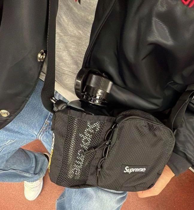 SUPREME SS22 SIDE BAG WITH WATER BOTTLE BLACK SILVER