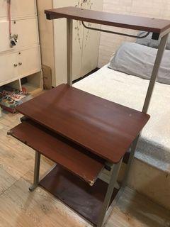 Used computer table