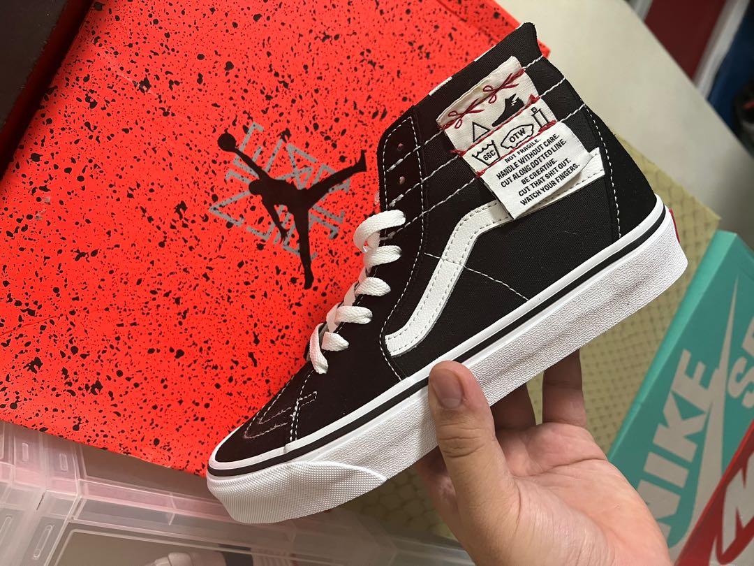 High cut clearance vans