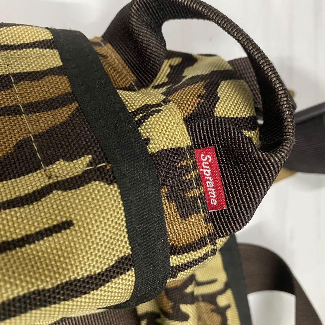 Supreme camo top duffle bag