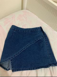 (Category: ) located in . Submitted by owga11 (Listing ID 1144588700, Image 1). Description: .