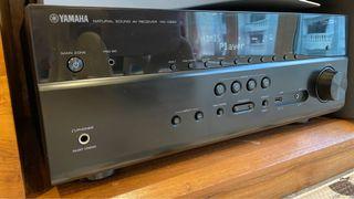 Yamaha RX-V685