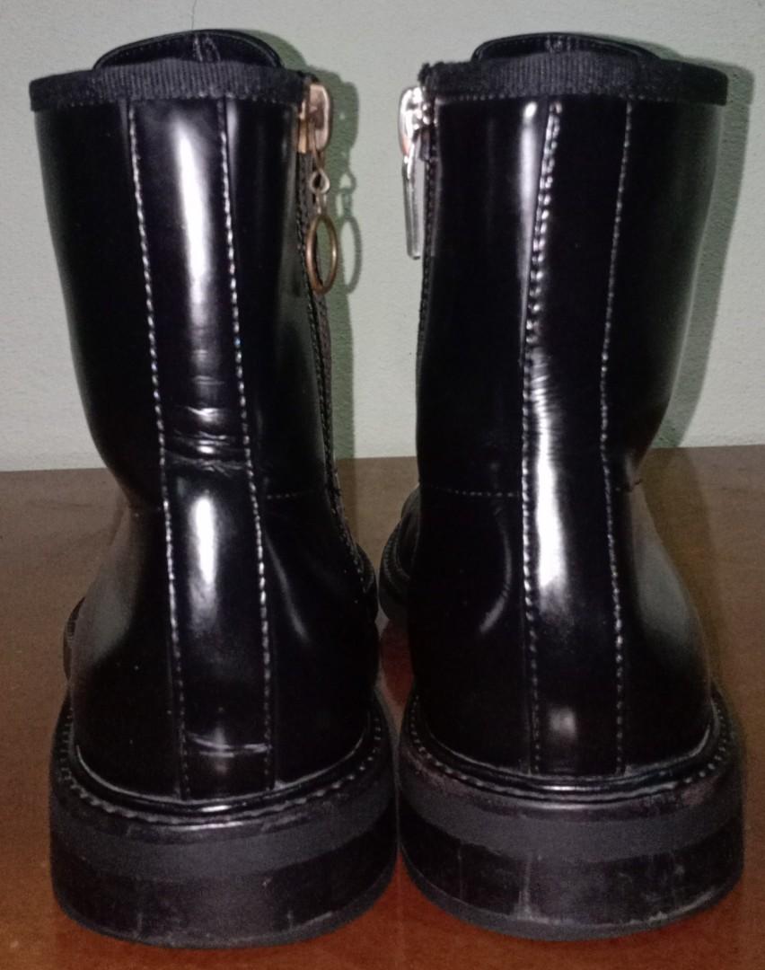 Calvin klein keeler box leather boots sale