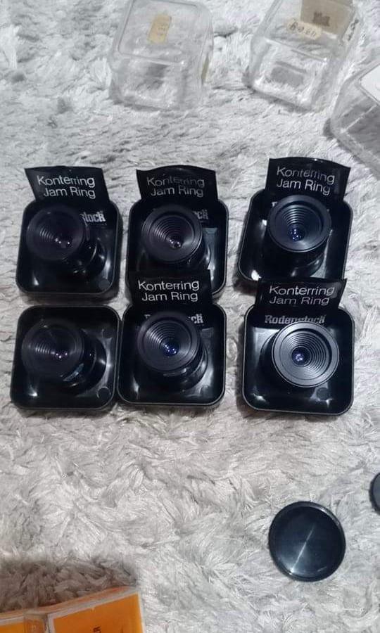 Asstd. Camera Enlarger Lenses (Category: Lens & Kits) located in Santa Rosa. Submitted by amnebre (Listing ID 1141297160, Image 1). Description: Fujimoto 4 Element 1:4,5 f 150mm Schneider- Kreuznach Componon 1:5,6 f 80mm Rodenstock Rogonar S 1:4,5 f 75mm Rodenstock Rogonar S 1:4 f 35mm Rodenstock Rogonar S 1:2,8 f50mm Rodenstock Trinar 1:4,5 f 75mm Everytime u buy you help me fund for my daughters medicine and needs for her heart condition❤️😊. G