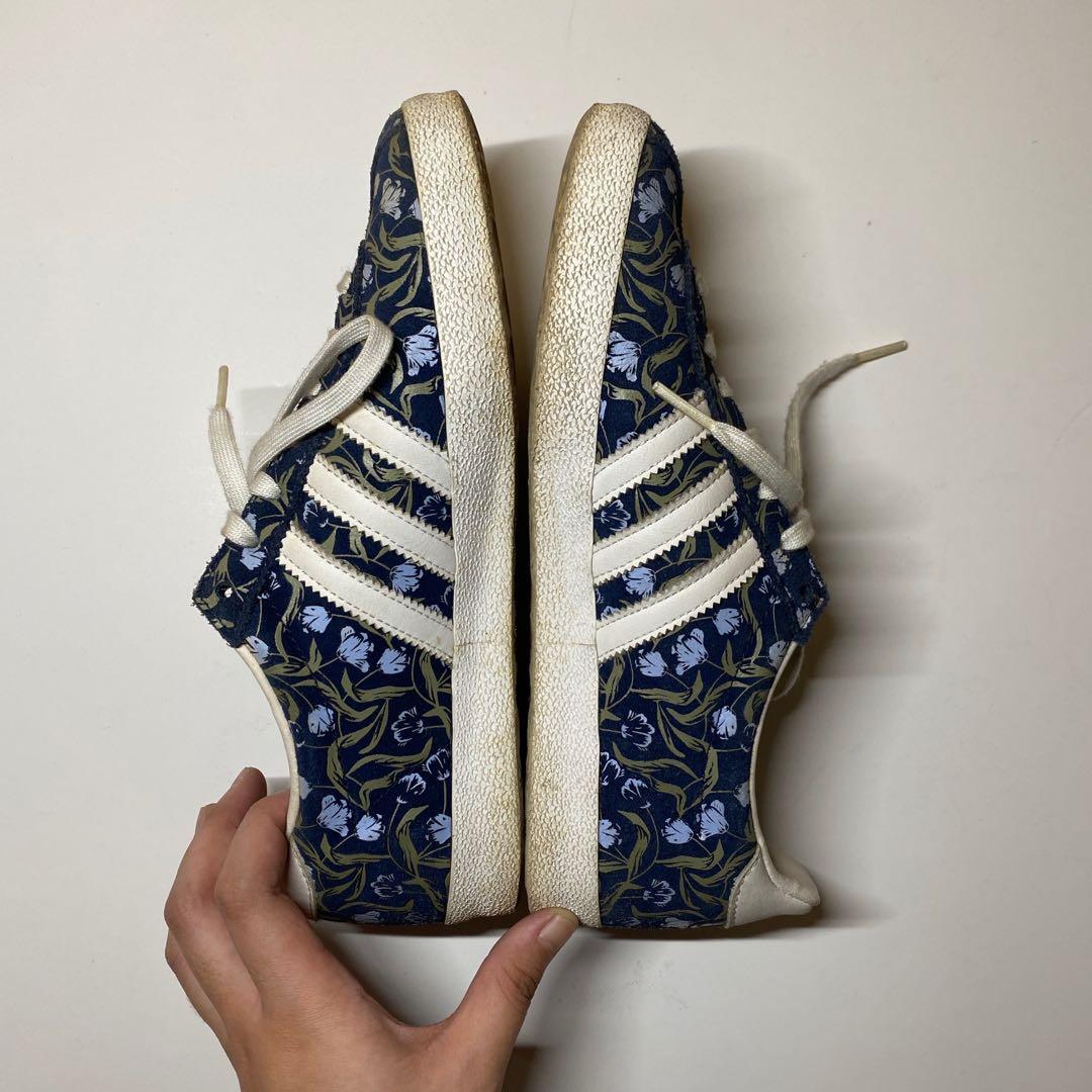 Adidas gazelle floral print store