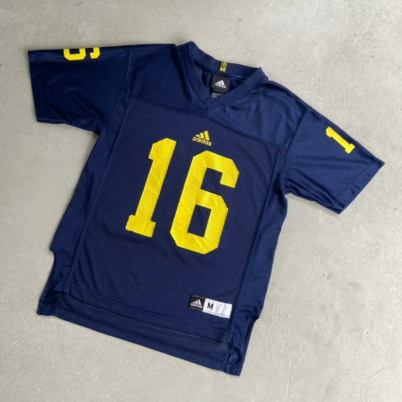 ADIDAS MICHIGAN JERSEY Men s Fashion Tops Sets Tshirts Polo