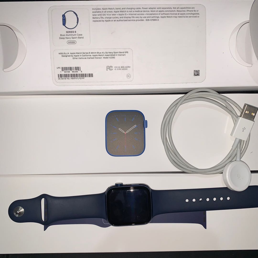 Apple watch series store 6 blue aluminum case