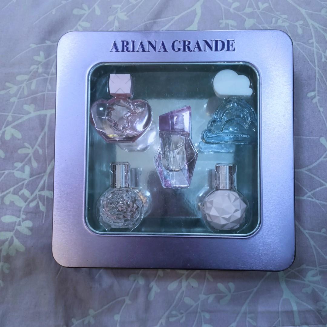 Authentic Limited Edition Ariana Grande Mini Parfum set, Beauty &