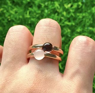 (Category: ) located in . Submitted by shopaholic-anonymous (Listing ID 1079149720, Image 1). Description: .