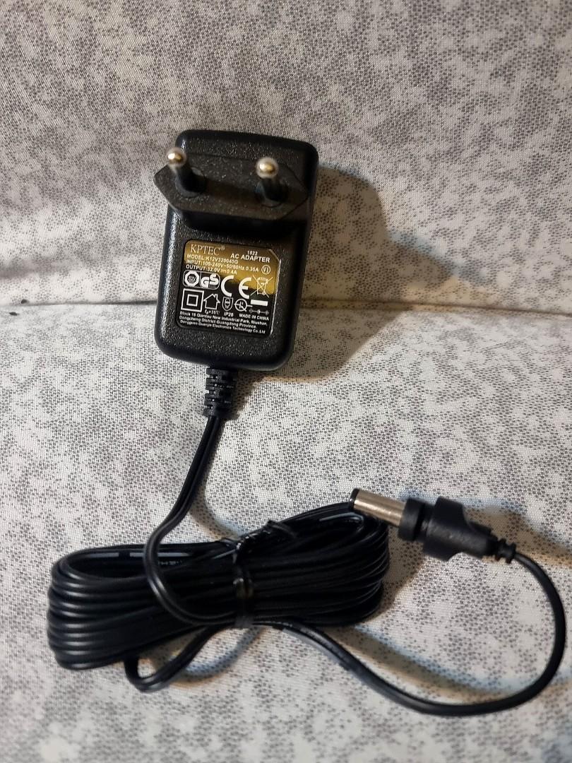 Bosch cordless vacuum clearance charger