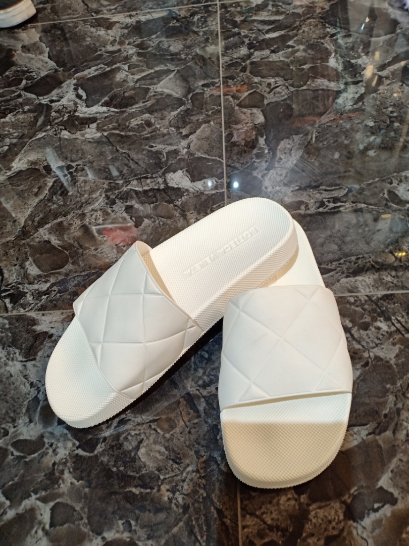 Bottega veneta slides white deals