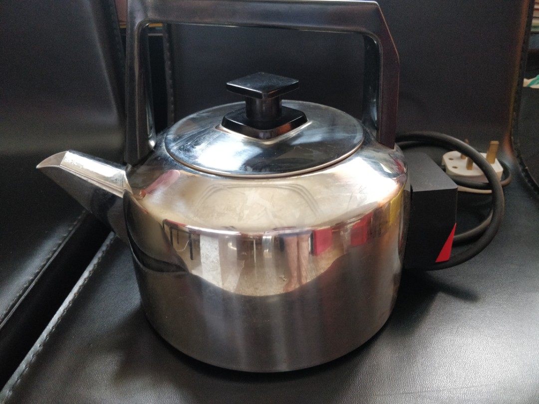 Brand New Electric Kettle (Made in UK), TV & Home Appliances, Kitchen