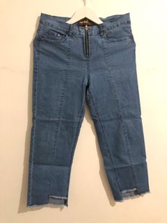 (Kategori: ) berada di . Dikirim oleh secondhand_bynanda (ID iklan 1141314070, Gambar 1). Deskripsi: .