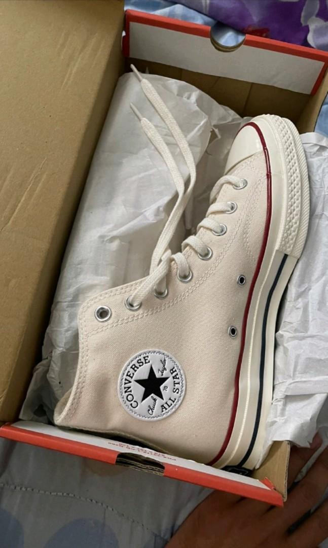 Chuck 70 classic on sale low top parchment