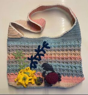 (Category: ) located in . Submitted by karoshi (Listing ID 1141326288, Image 1). Description: .