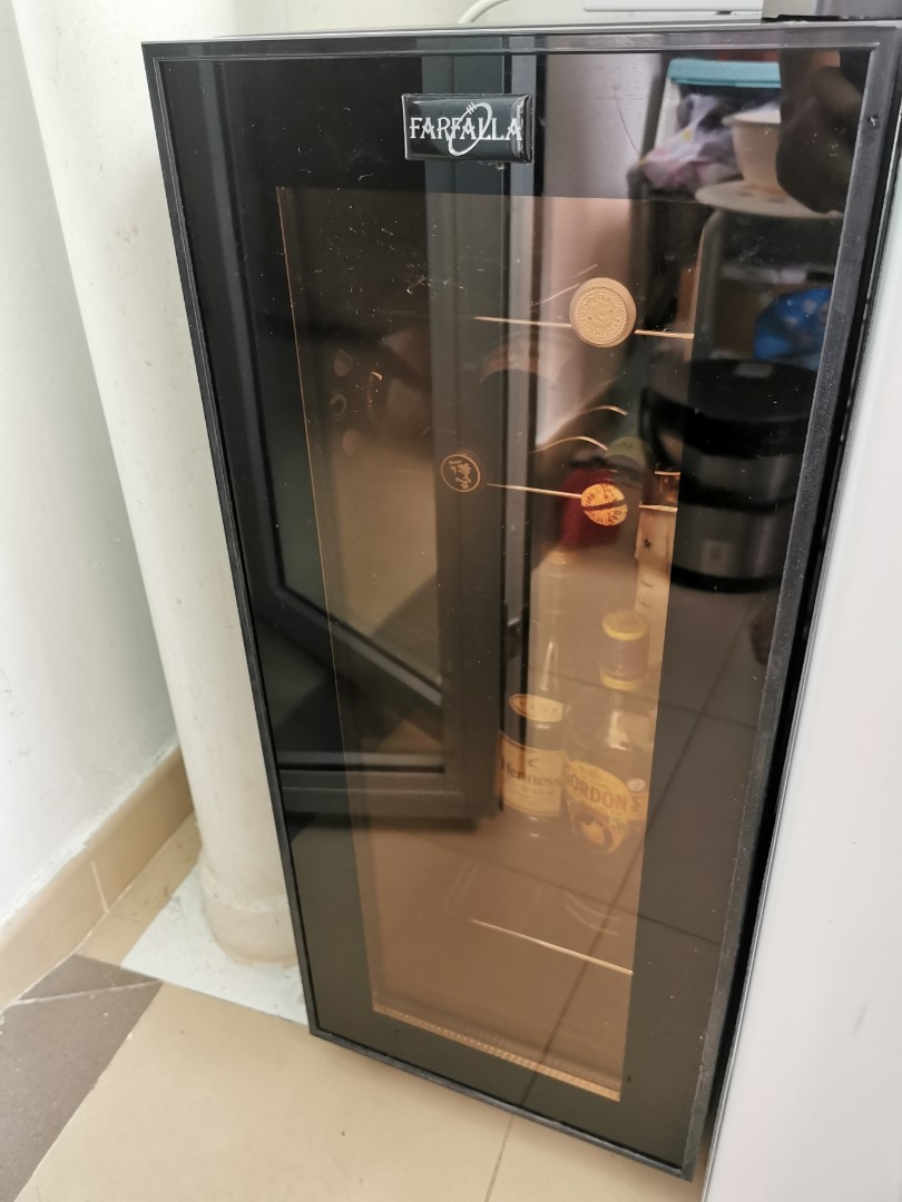 Farfalla Wine Chiller, TV & Home Appliances, Kitchen Appliances, Wine