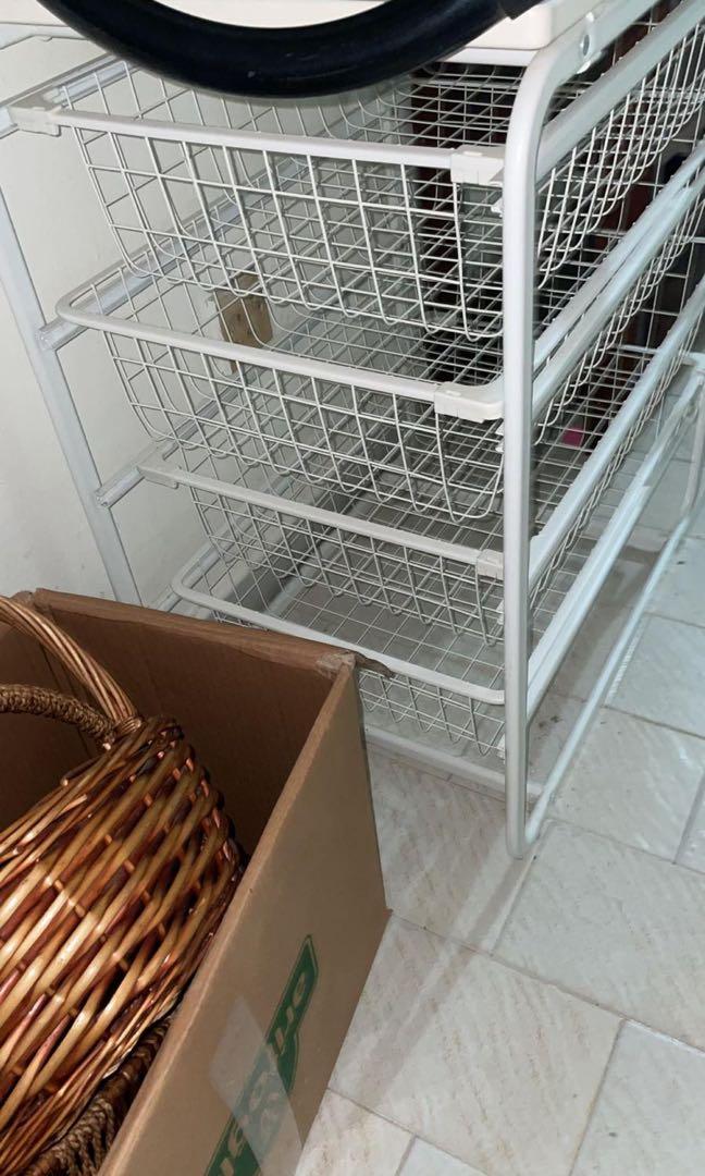 FOC RACK FOR TAKE ON, Furniture & Home Living, Furniture, Shelves ...