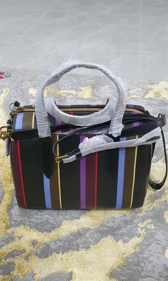 Fossil sydney 2024 satchel black