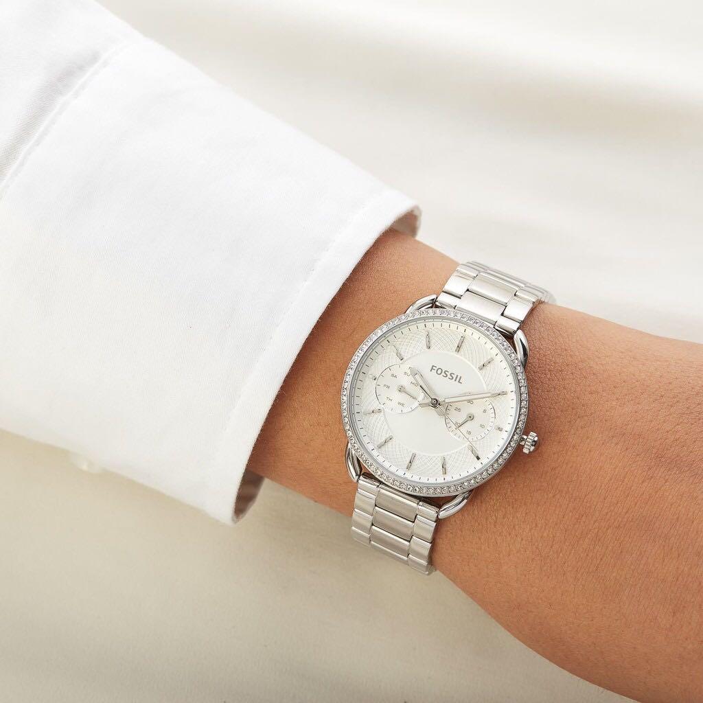 Fossil Women Tailor Silver Dial Stainless Steel Watch Women s