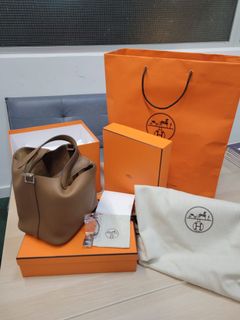 （分類：）位於 。 由 bensonryan 提交（商品編號 1141262483，圖片 1）。簡介： 。